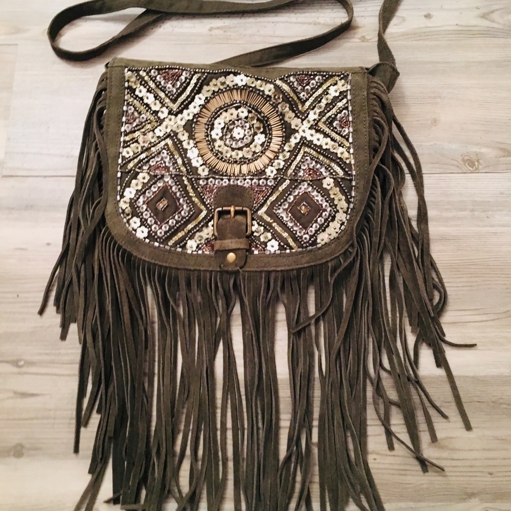 Beaded tassel handbag